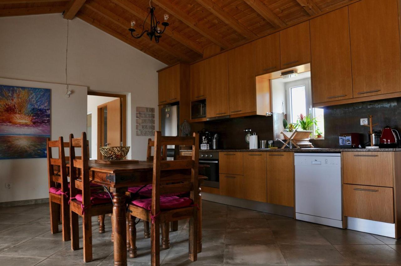 Cal Velho - Holiday Lodge Сан-Луиш Экстерьер фото